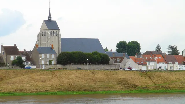 Photo de Saint-Denis-de-l'Hôtel