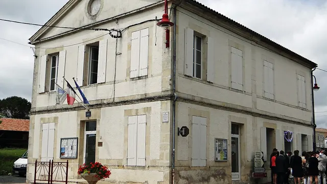 Photo de Hautefage-la-Tour