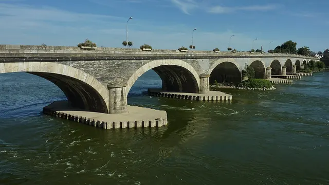 Photo de Les Ponts-de-Cé