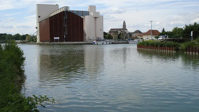 Photo de Condé-sur-Marne