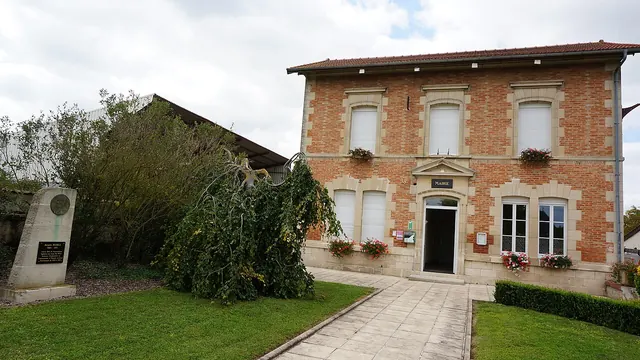 Photo de Nuisement-sur-Coole