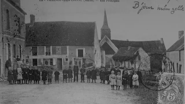 Photo de Villeneuve-la-Lionne