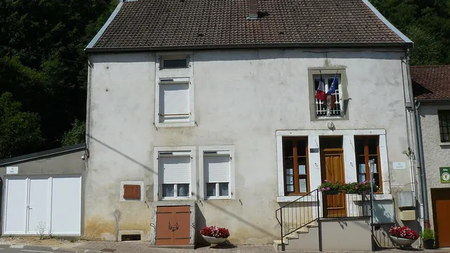 Photo de Louvières