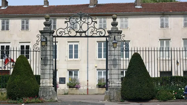 Photo de Lay-Saint-Christophe