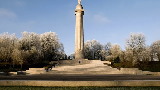 Photo de Montfaucon-d'Argonne