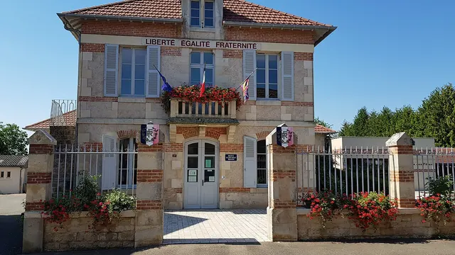 Photo de Suilly-la-Tour