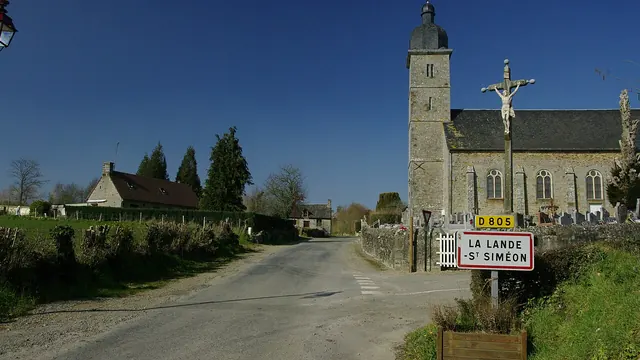 Photo de La Lande-Saint-Siméon