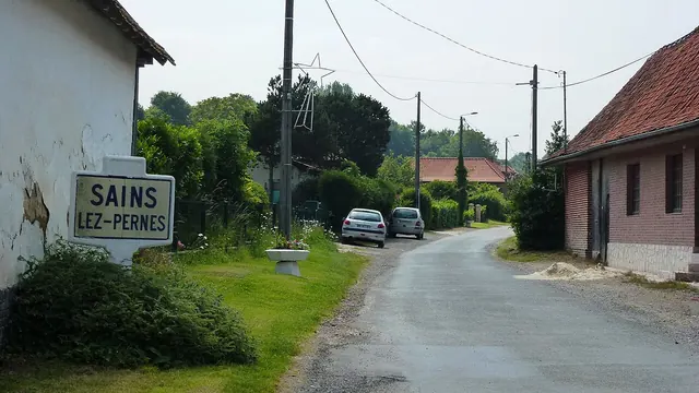 Photo de Sains-lès-Pernes