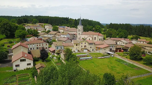 Photo de Saint-Bonnet-le-Bourg