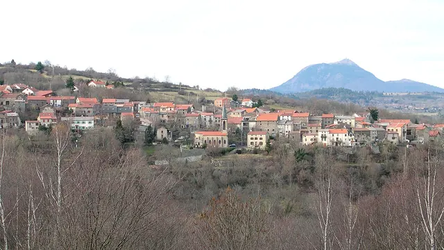 Photo de Saint-Genès-Champanelle