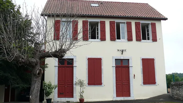 Photo de Tabaille-Usquain