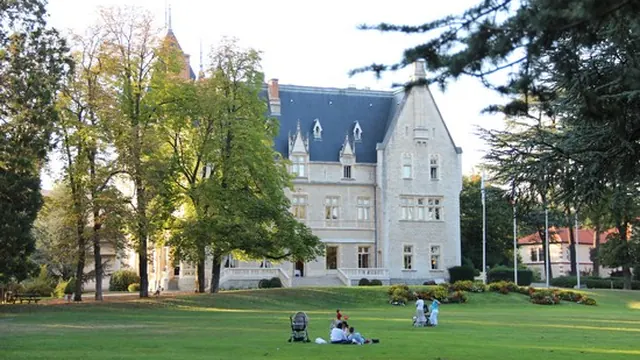 Photo de Écully