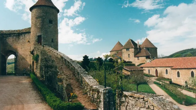 Photo de Berzé-le-Châtel