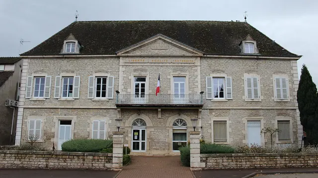Photo de Ouroux-sur-Saône