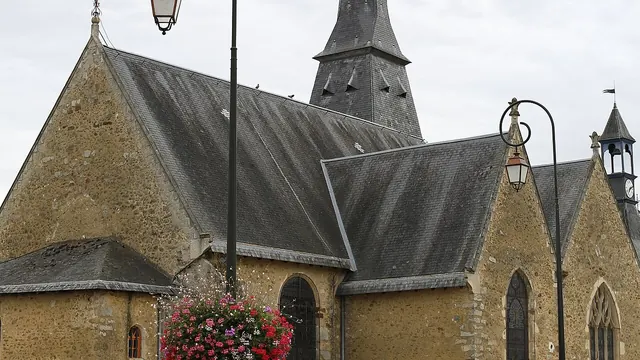 Photo de Savigné-l'Évêque