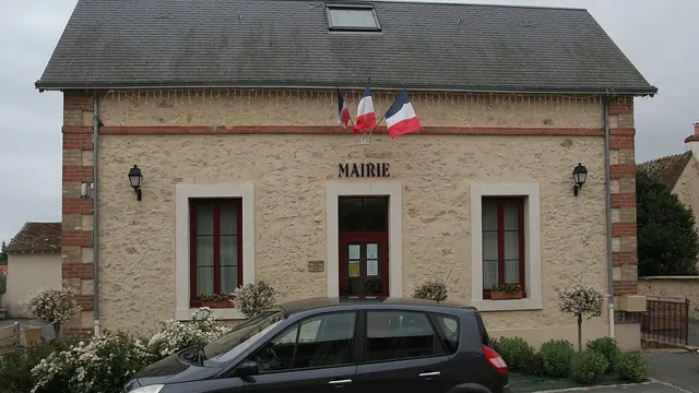 Photo de Villaines-la-Gonais