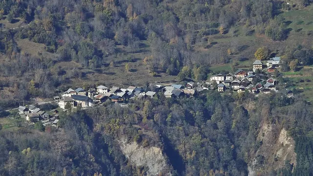Photo de Montgellafrey