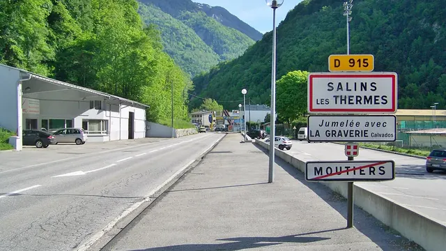 Photo de Salins-Fontaine