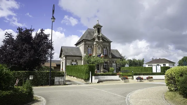 Photo de Cuy-Saint-Fiacre