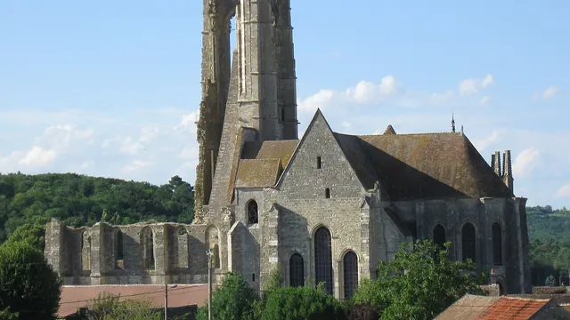Photo de Larchant