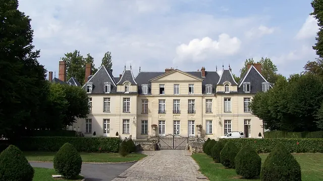 Photo de Le Mesnil-Saint-Denis