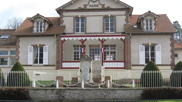 Photo de Poigny-la-Forêt