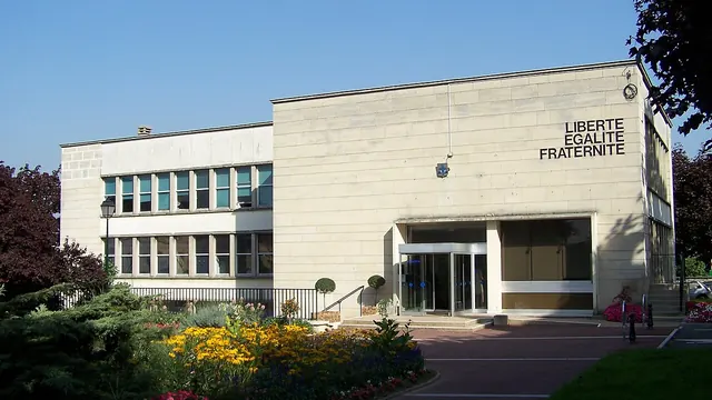 Photo de Saint-Cyr-l'École