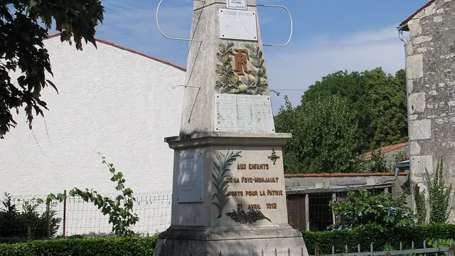 Photo de La Foye-Monjault