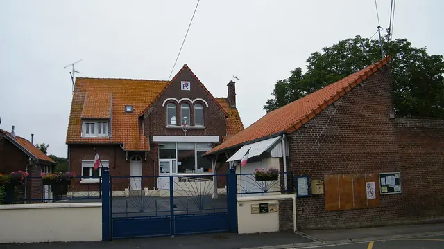 Photo de Bécordel-Bécourt