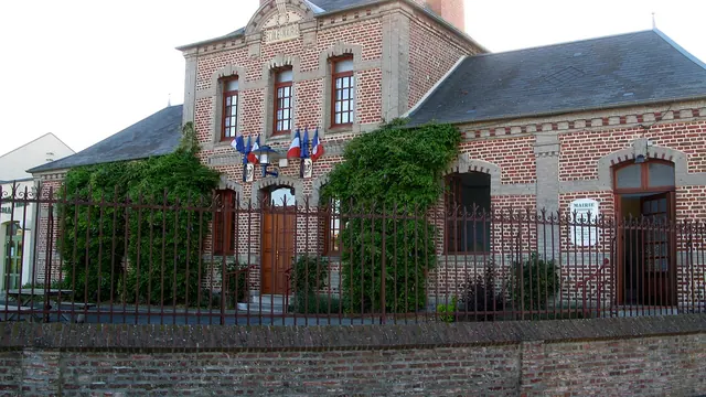 Photo de Grouches-Luchuel