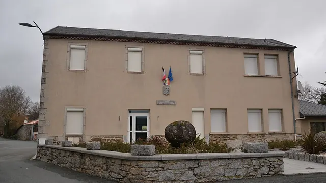 Photo de Saint-Salvy-de-la-Balme