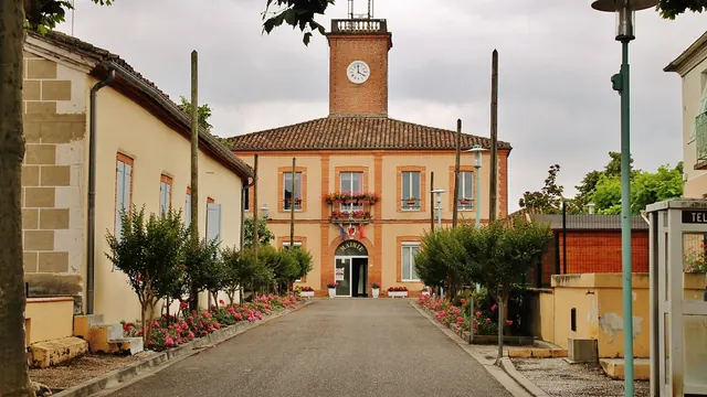Photo de Garganvillar