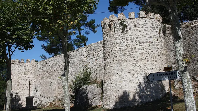 Photo de Sillans-la-Cascade