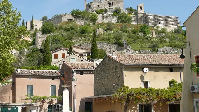Photo de Entrechaux