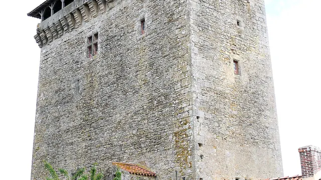 Photo de Bazoges-en-Pareds