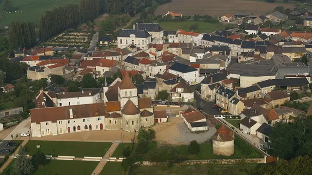 Photo de Lencloître