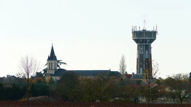 Photo de Neuville-de-Poitou