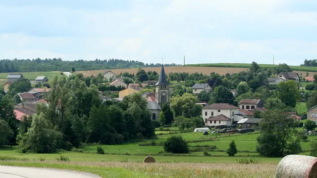 Photo de Doncières