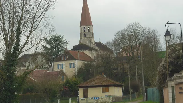 Photo de Escolives-Sainte-Camille