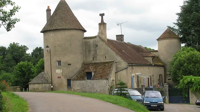 Photo de Pierre-Perthuis