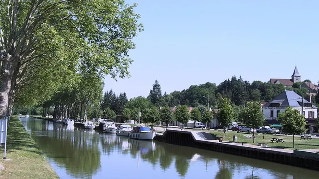 Photo de Rogny-les-Sept-Écluses