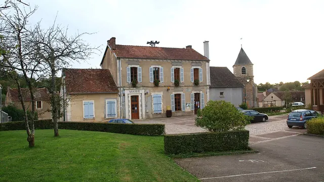 Photo de Saints-en-Puisaye
