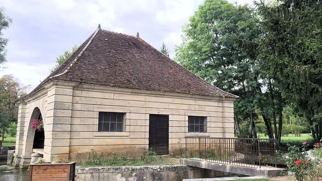 Photo de Voutenay-sur-Cure