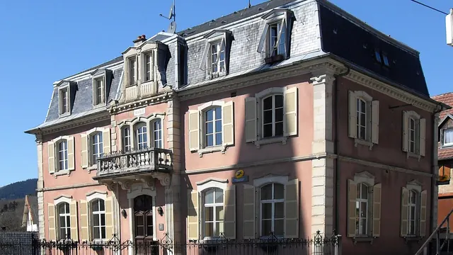Photo de Rougemont-le-Château