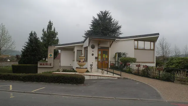 Photo de Bray-et-Lû