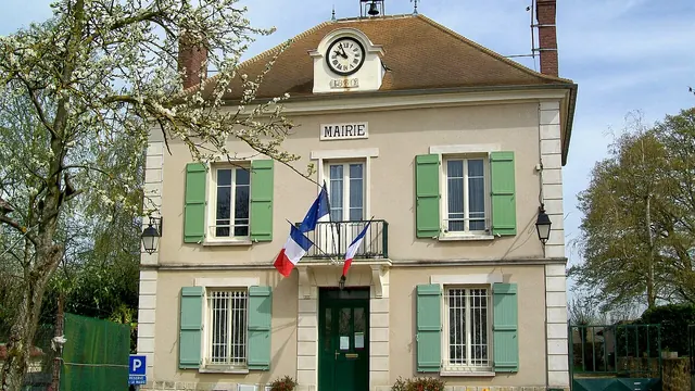 Photo de Le Plessis-Luzarches