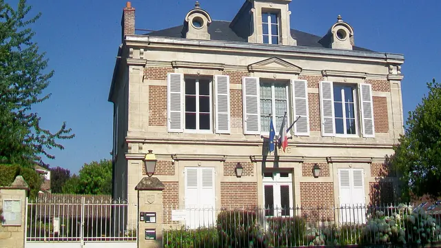 Photo de Wy-dit-Joli-Village